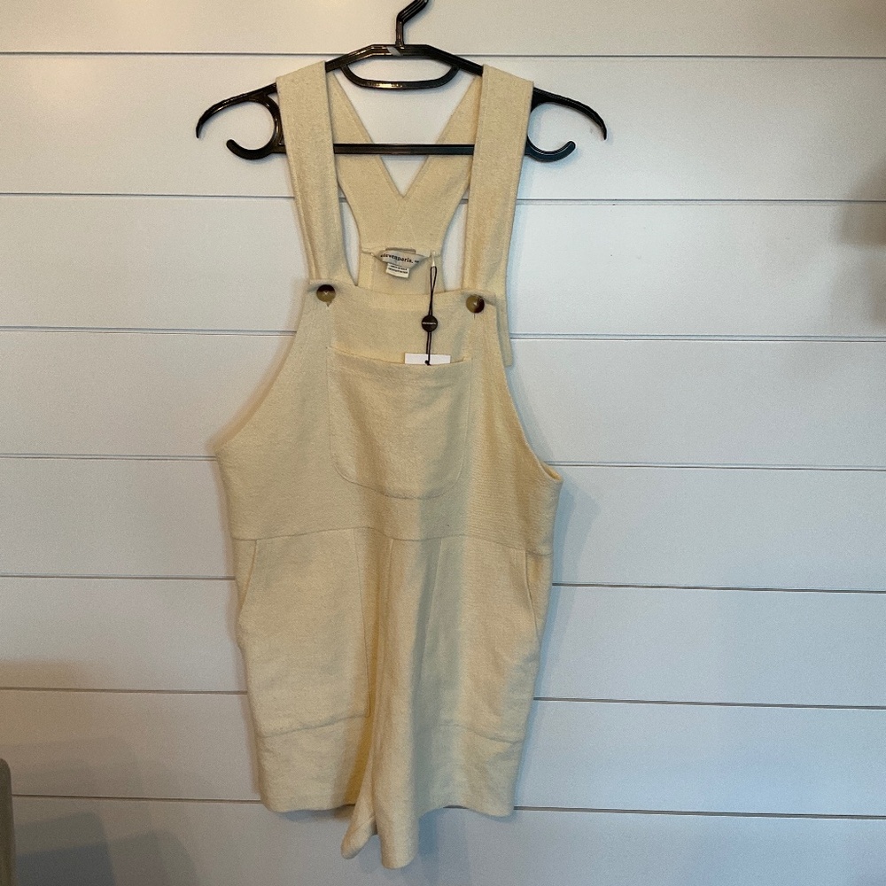 #0162 NWT ELEVEN PARIS FRENCH TERRY ROMPER SHORTS COLOR: CREAM. SIZE: SMALL